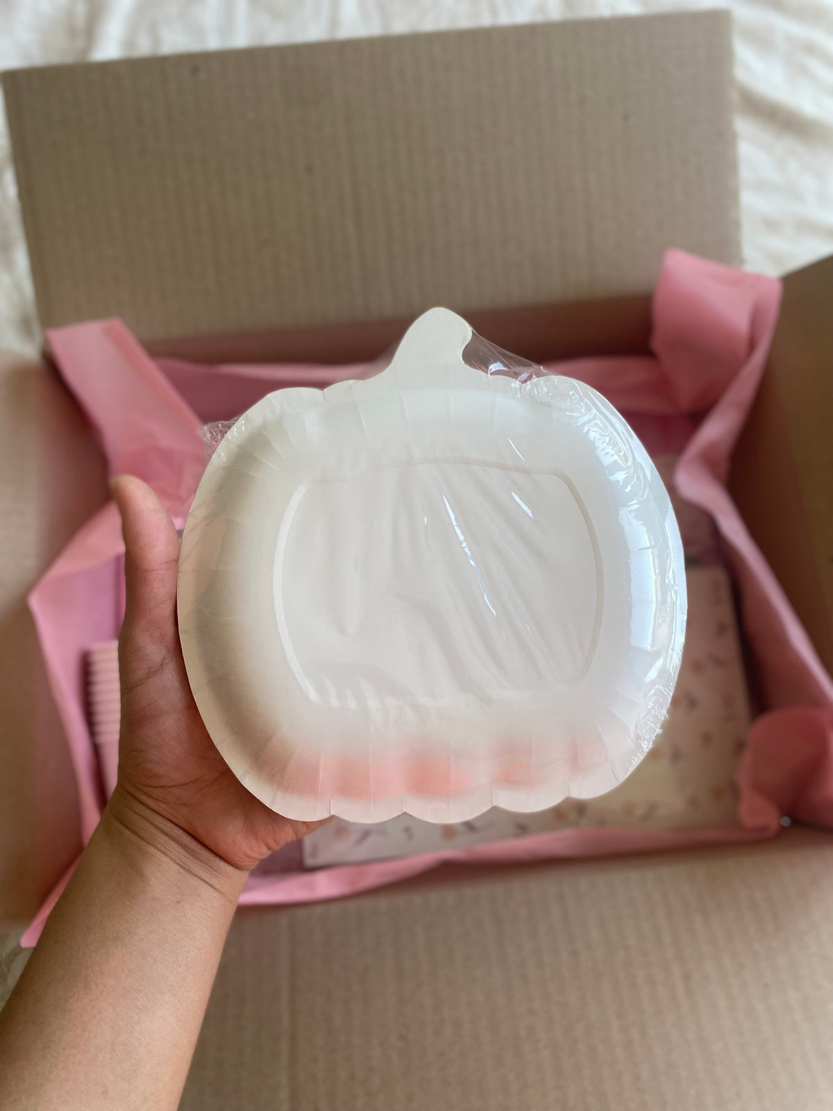 Pumpkin Shaped Paper Dessert Plates (8 ct)