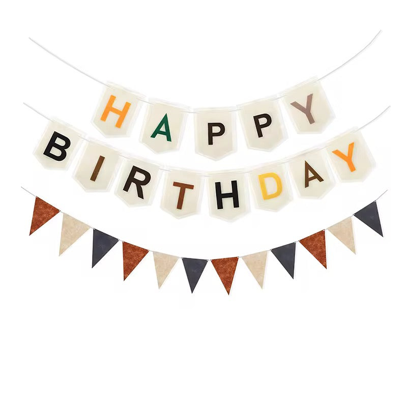 Happy Birthday slinger + vilten driehoekenslinger